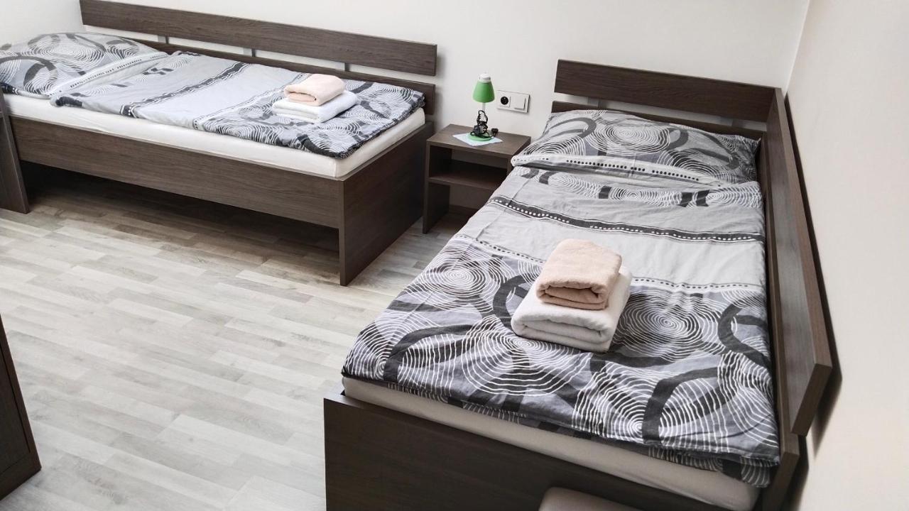 Penzion U Brazdu Ivancice Exterior photo